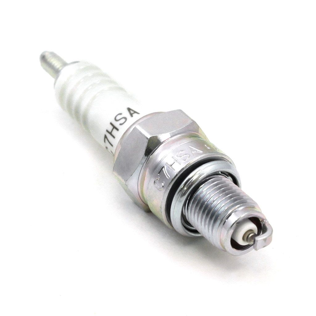 Upbeat NGK C7HSA Spark Plug